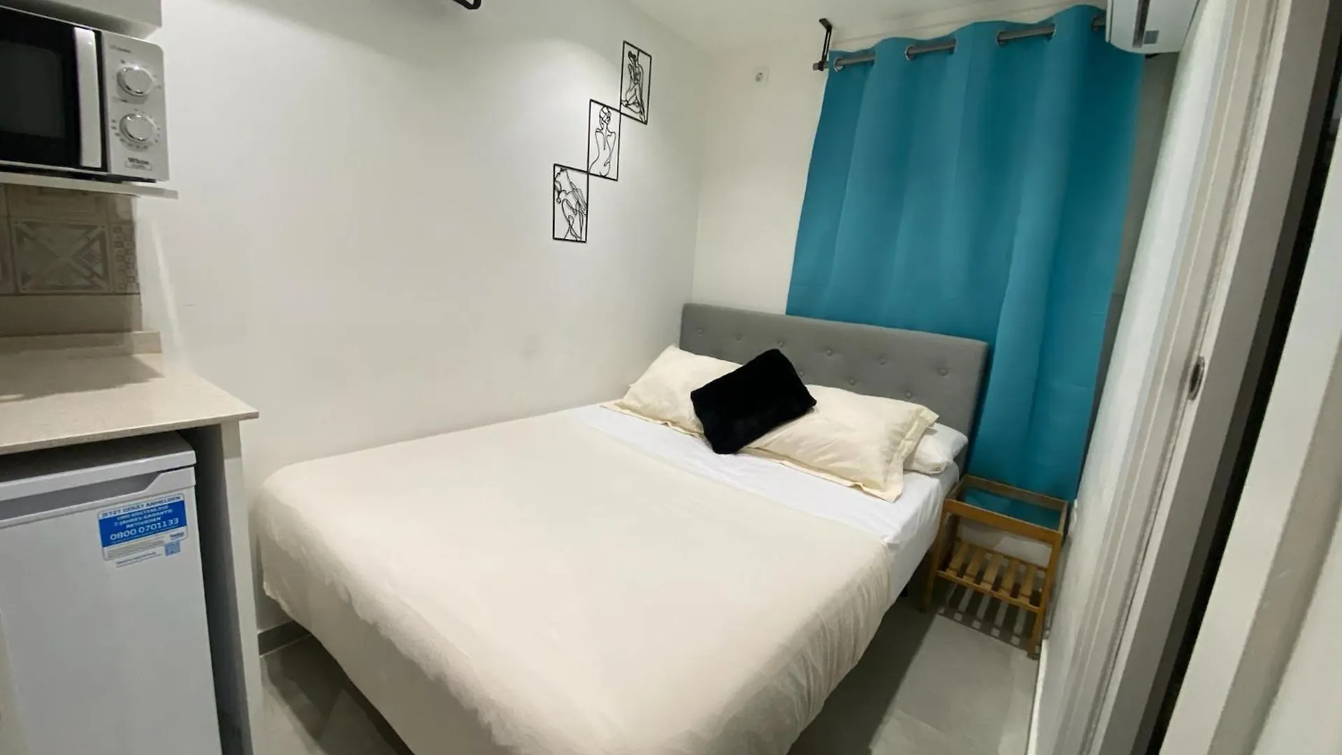 Apartment Suites Nuevas Con Bano Privado Frente Al Metro St Mwc Barcelona-Fira L'Hospitalet de Llobregat